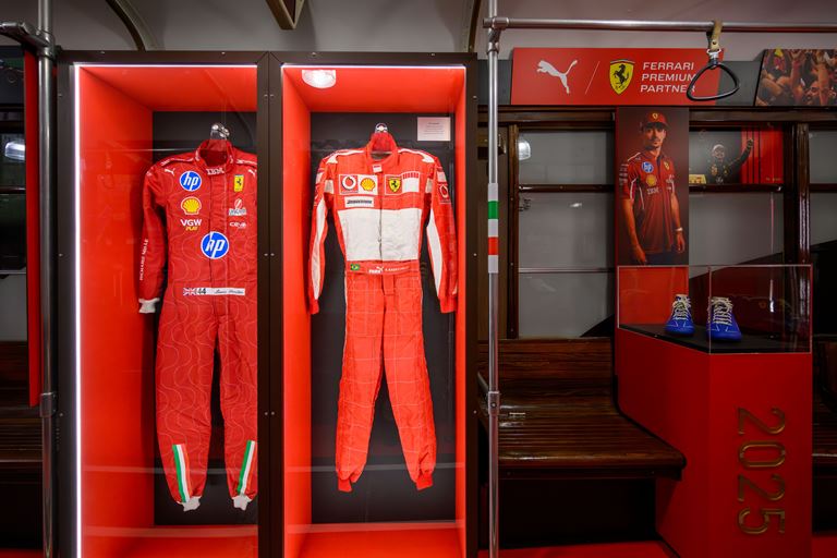 Puma Ve Ferrari, 20 Yllk Ortaklklarn  Milanoda Kutlad 